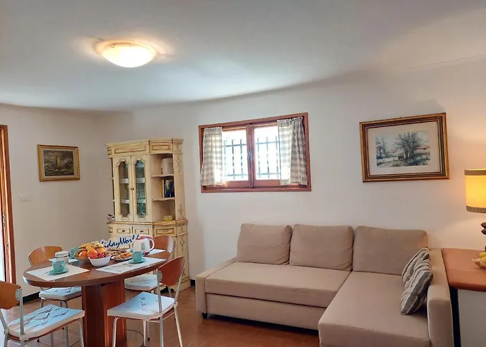 アパート Robino By World *